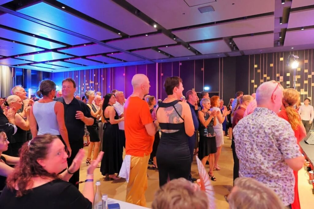 Instagram post from la.royal.tango. This post is in position 12.