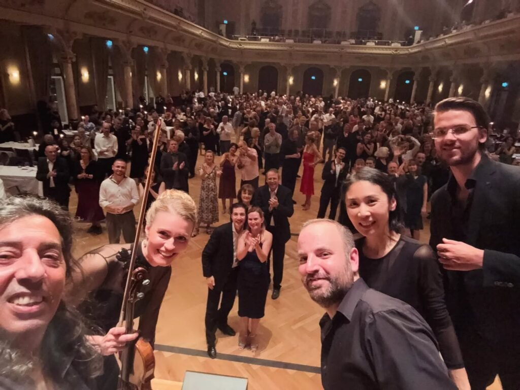 Instagram post from la.royal.tango. This post is in position 9.